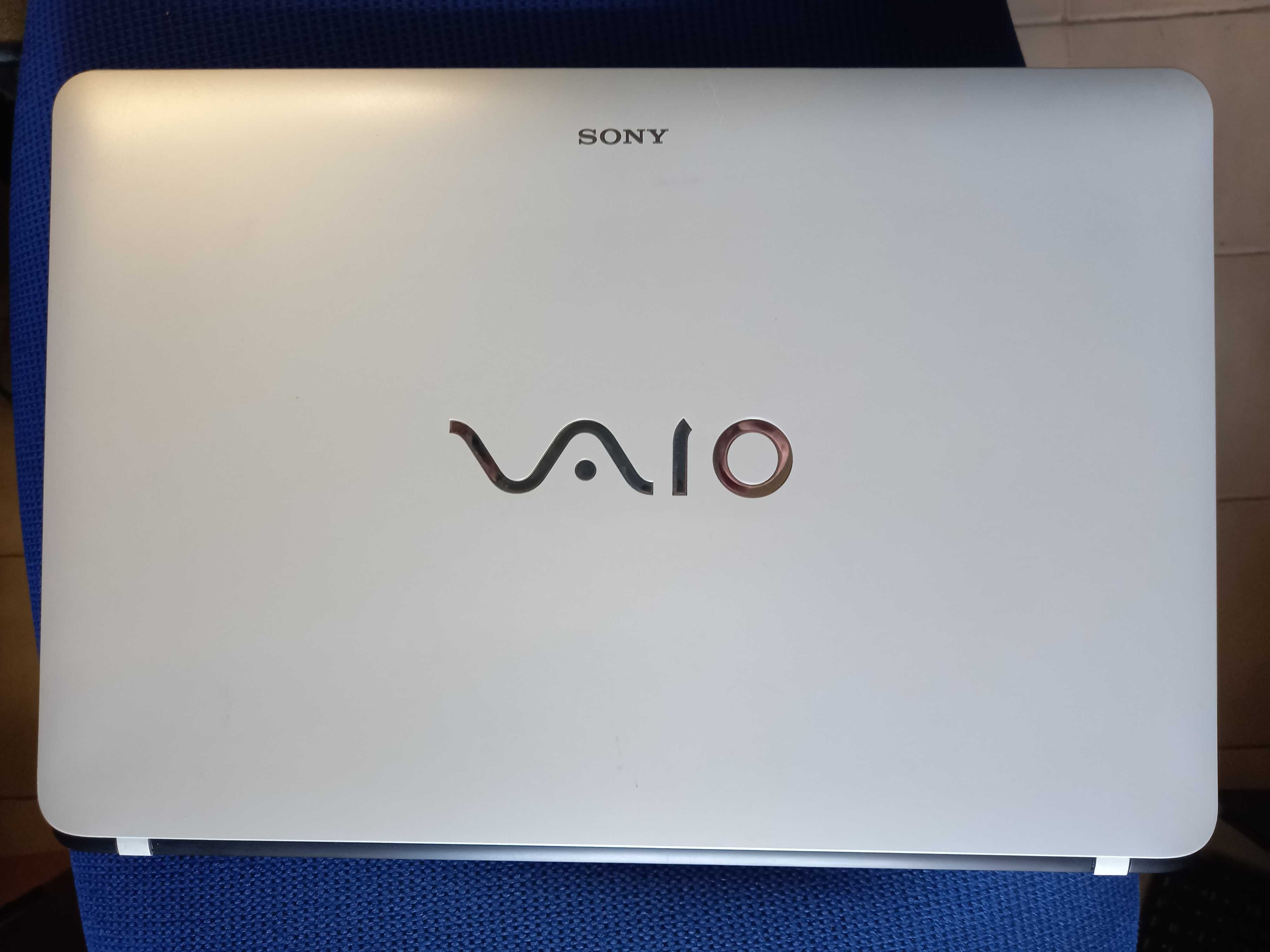 Лаптоп Sony Vaio