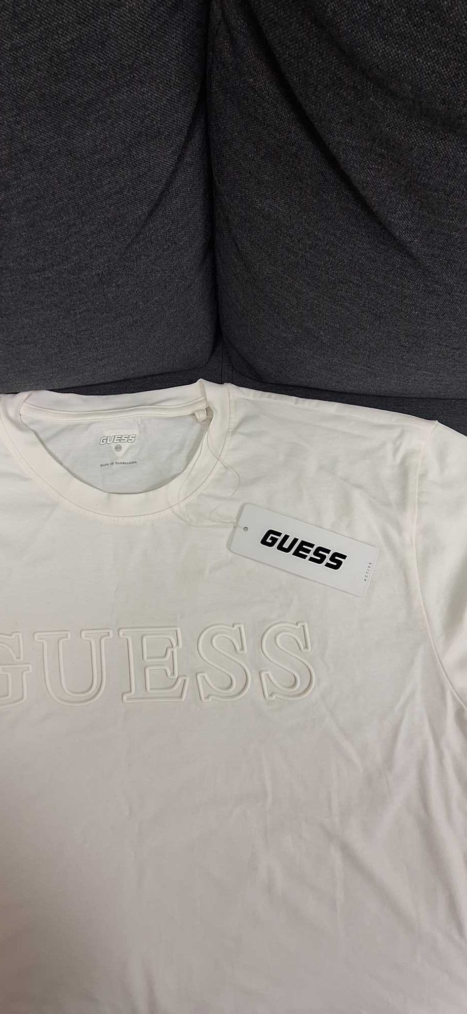 Мъжка тениска Guess