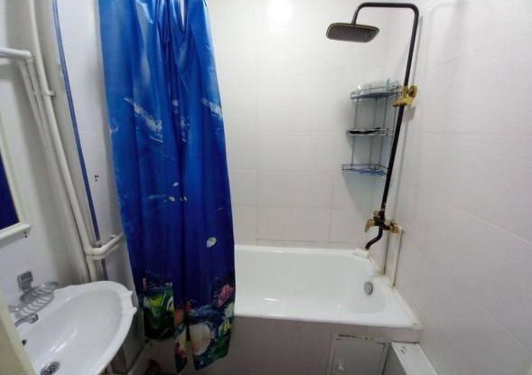 Сдаётся квартира 2х ком Юнусабад 4-квартал можно Парням и девушкам