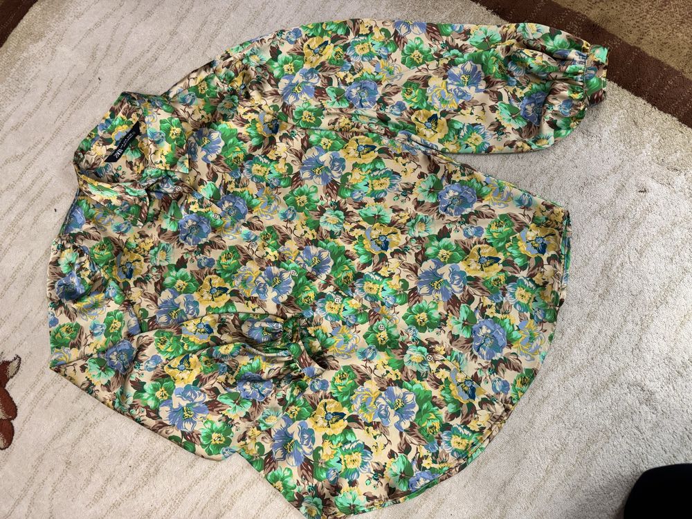 Bershka шорты и Zara блузка шелк