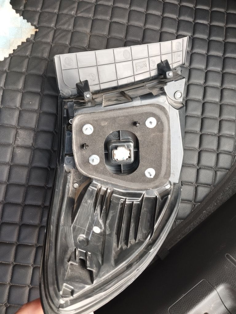 Honda crider orqa stopnik
