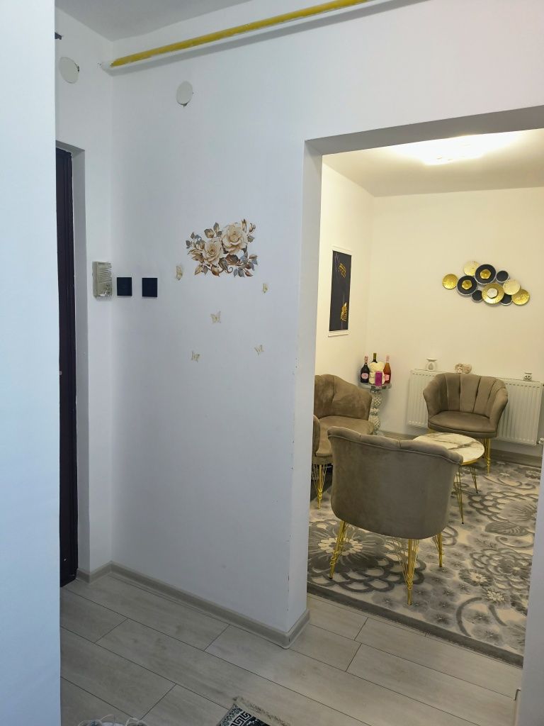 Apartament 3 camere zona 1
