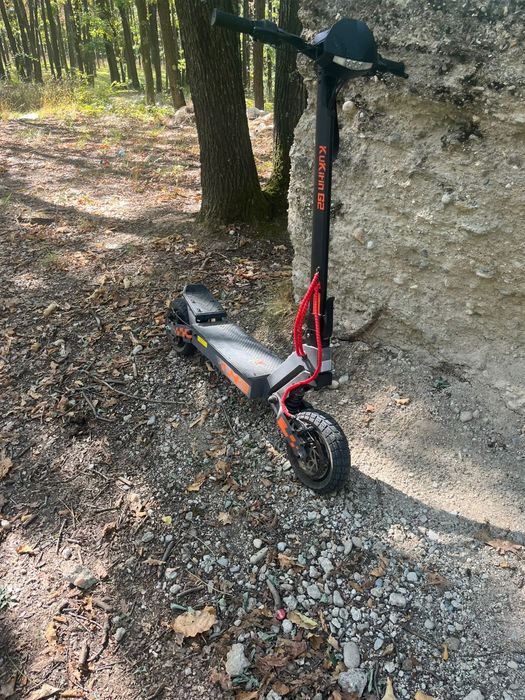 Vând trotinetă kukirin G2