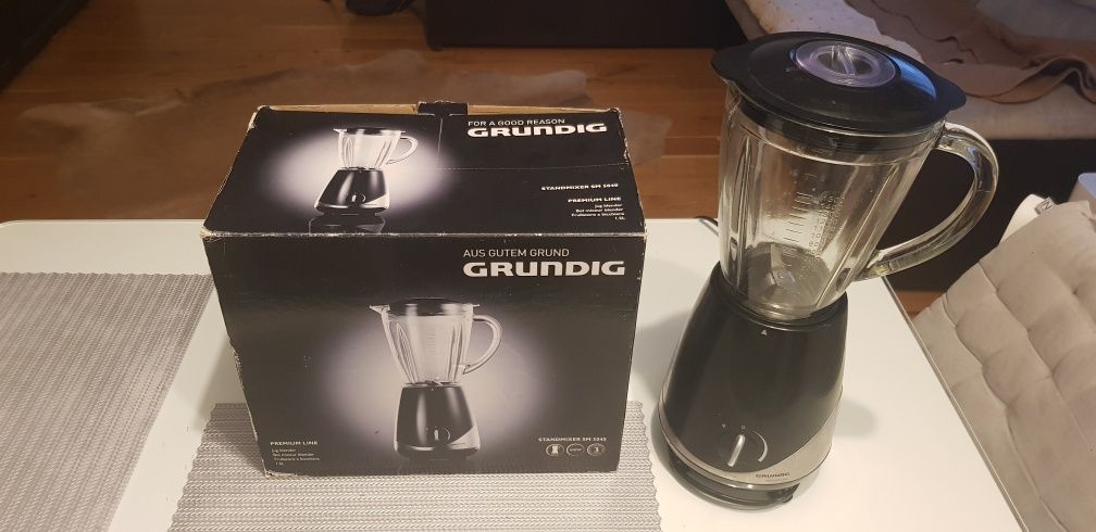 Vand Blender grundig