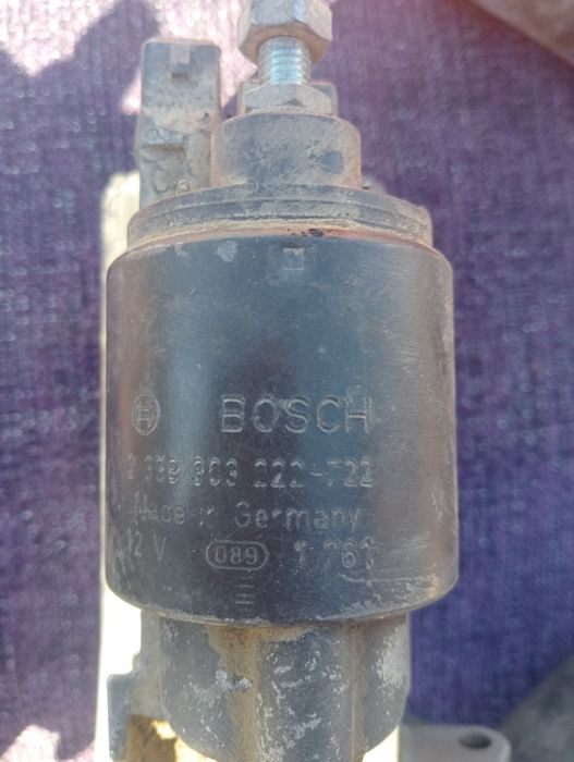 Vând mai multe piese Volkswagen