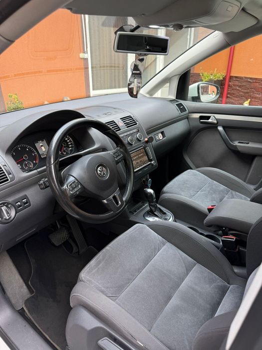 Vand touran 2012 2.0 tdi