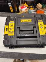 Акумулаторен безчетков ъглошлайф Девалт 18 волта DeWALT DCG405