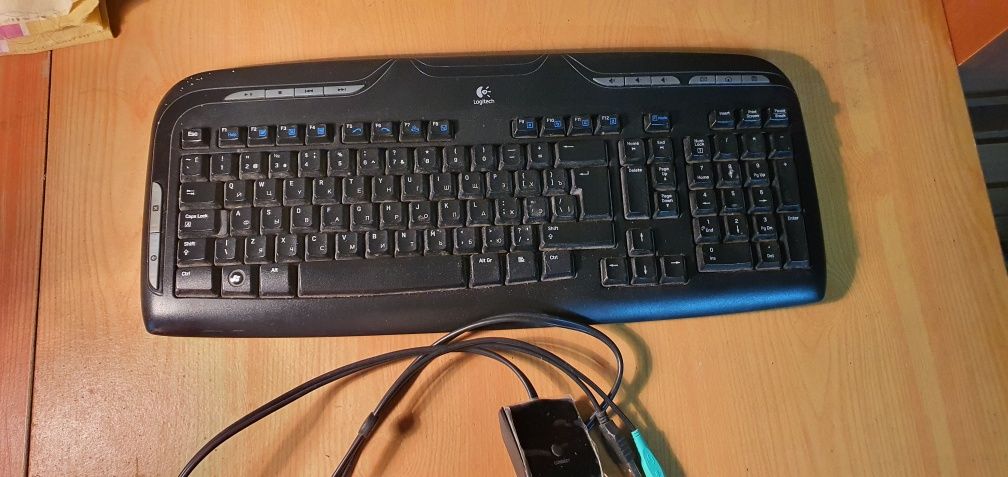 Беспроводная клавиатура Logitech EX110