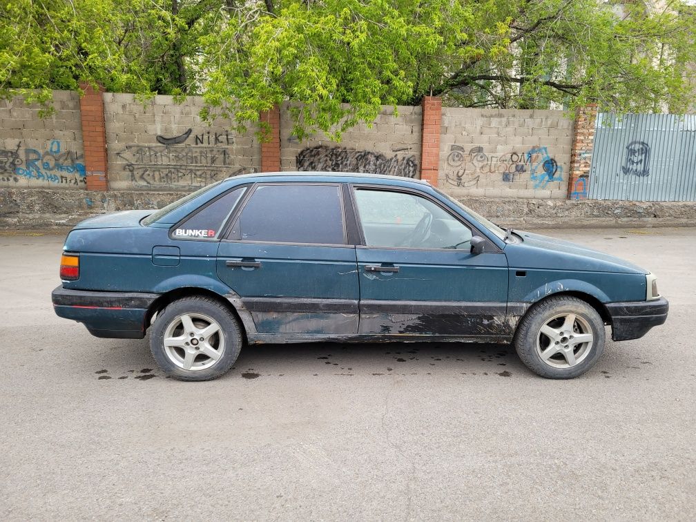 Volkswagen passat b3 1988 1,8