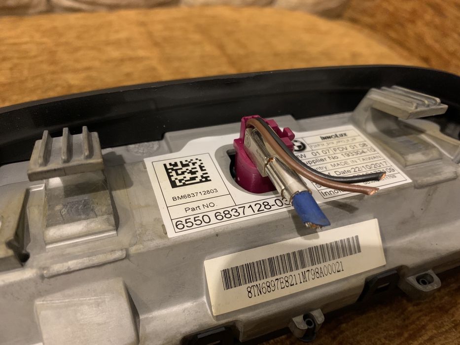 Display / Navigație BMW Seria 1 2 3 4 F20 F22 F30 F36 : 6837128