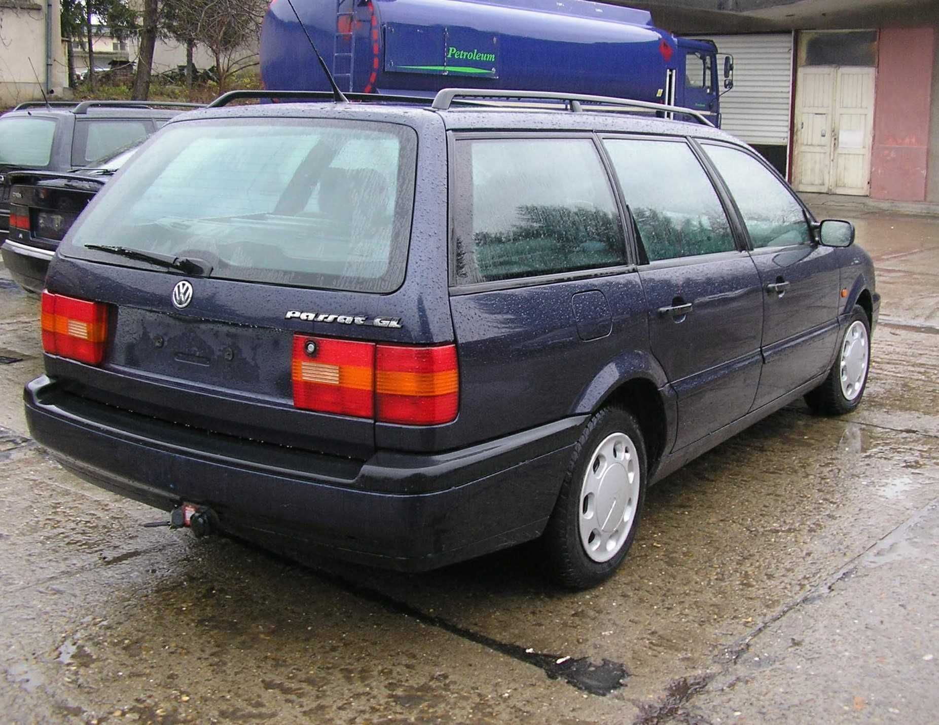 VW Passat Б4 Комби 1.6 101 коня AEK 1996г За части