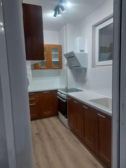 Дава се под наем Двустаен апартамент в Пловдив, Младежки Хълм - 68 кв.м за 500 € - Снимка #1