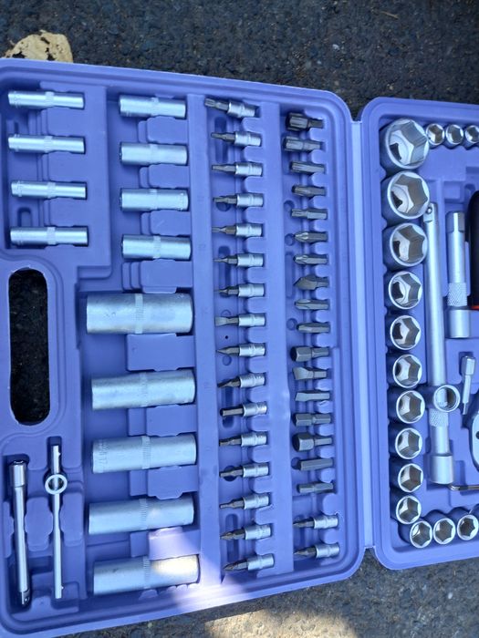 Trusa scule. 108 piese. Sigilata.