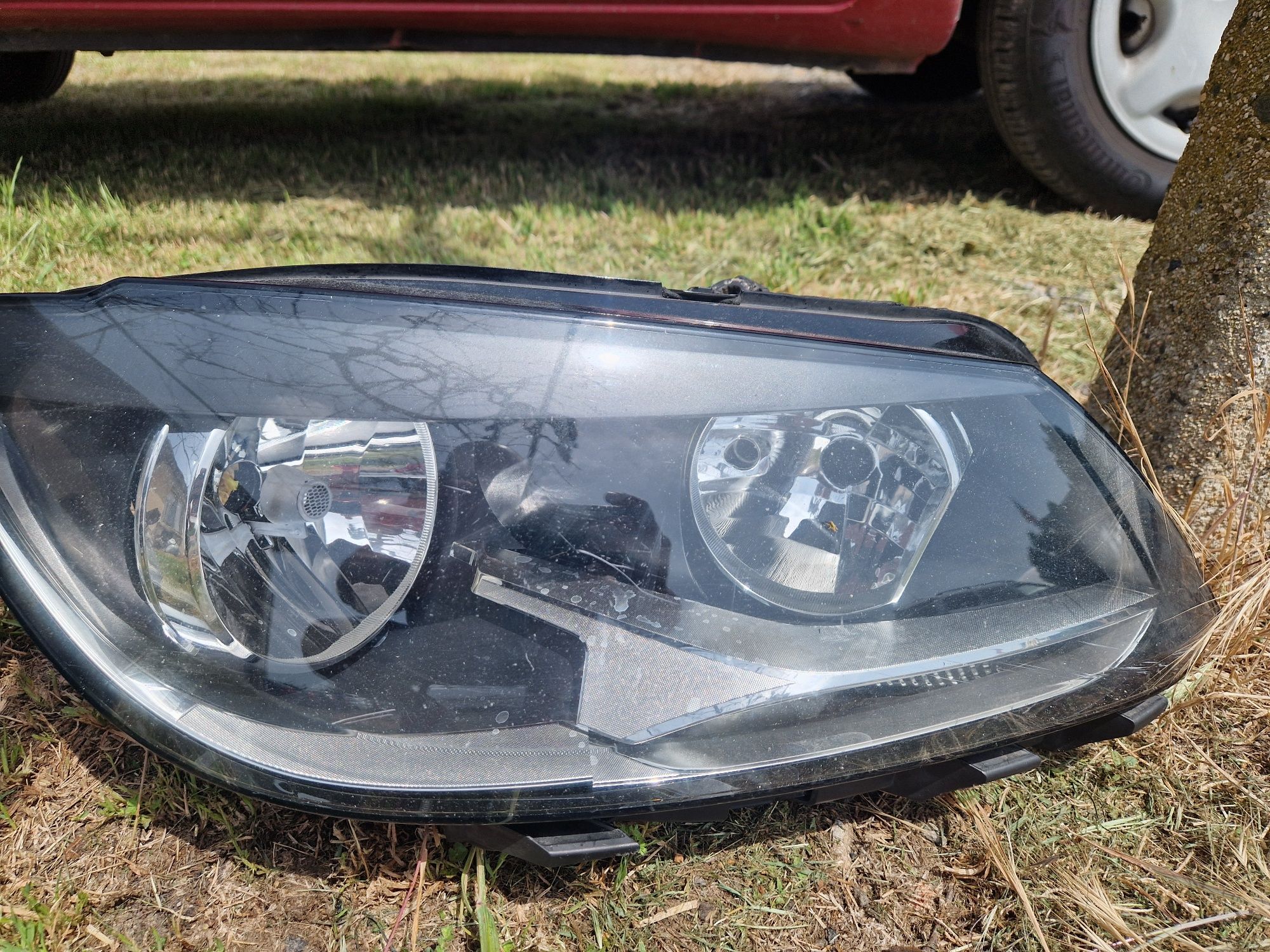 Фарове VW toyran. Подлакътник