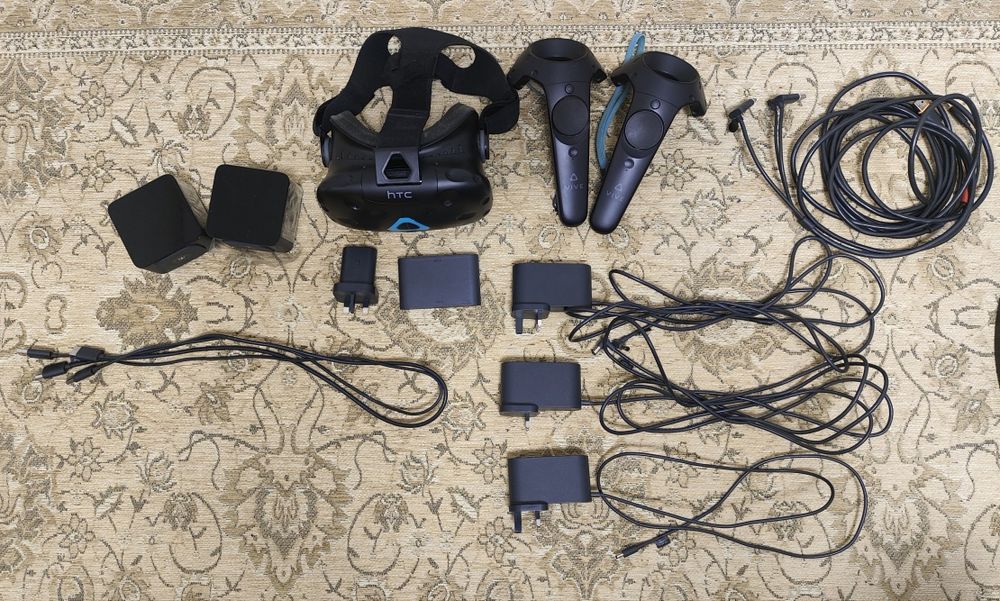 HTC Vive шлем виртуальной реальности