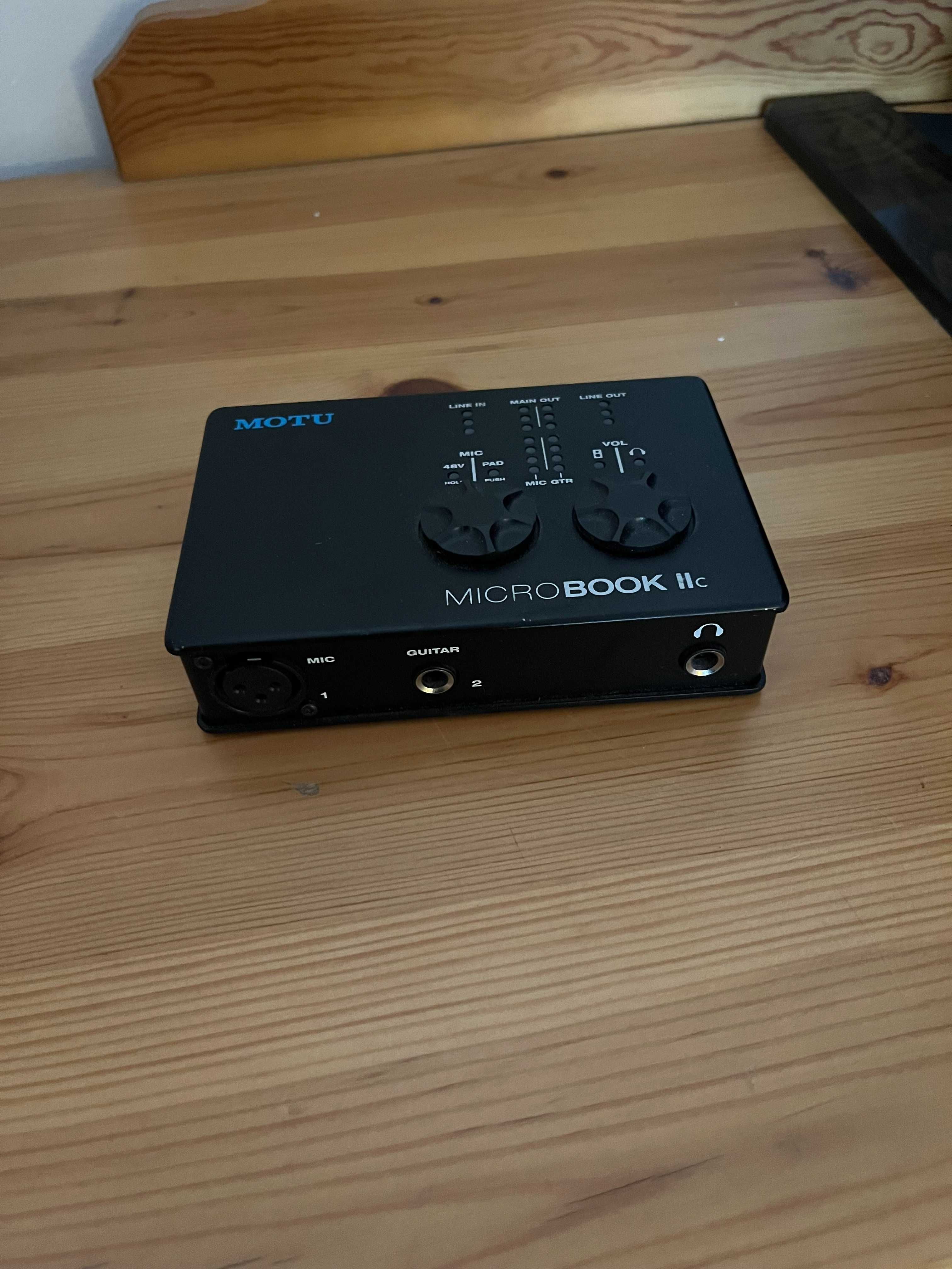 Motu Microbook IIc