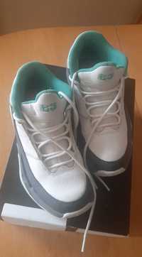 Nike Air Jordan Max Aura 3 GS ОРИГИНАЛНИ ***