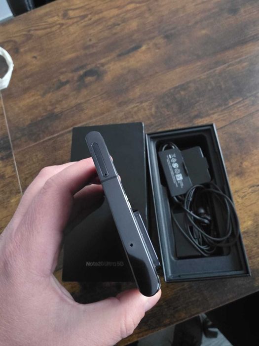Samsung Galaxy Note 20 Ultra 5G Mystic Black stare impecabila