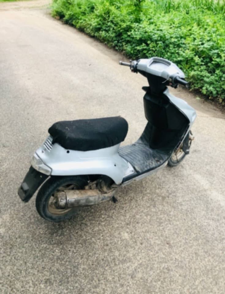 Продавам скутер Yamaha Jog 55cc