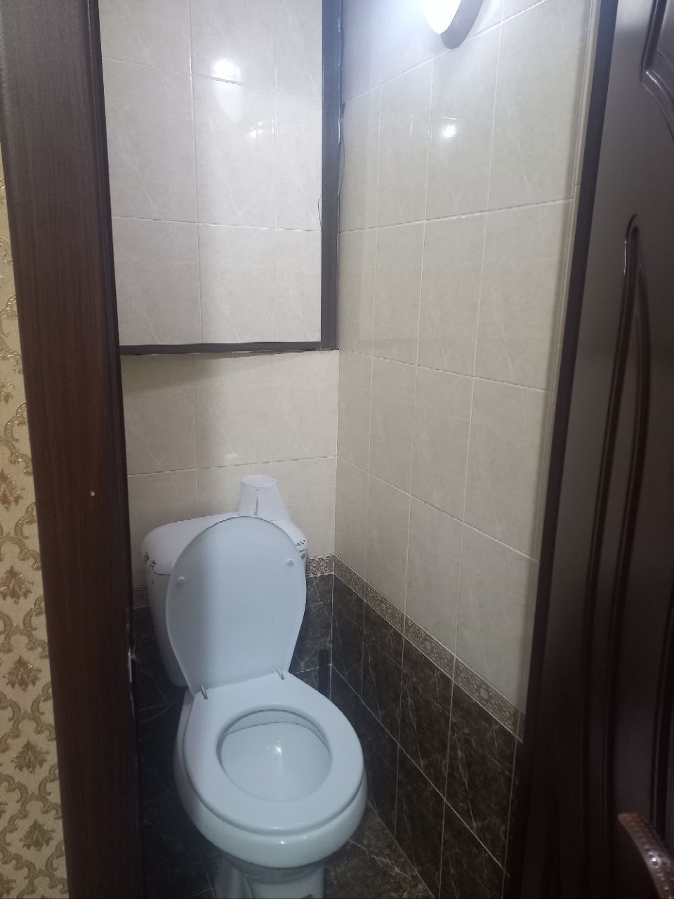 Продается квартира 1 в 2 комнатную на Чиланзаре 17 кв.      1/4/4