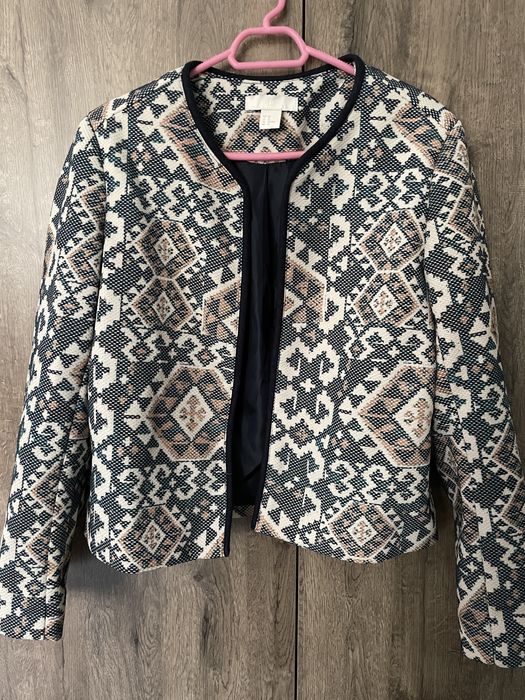 Цветно сако на HM