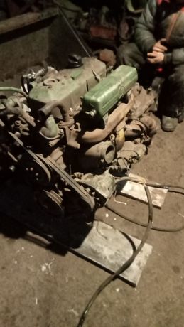 Двигатель Продам мерседес с коробкой ом 364 с турбиной на газ ЗИЛ 1...