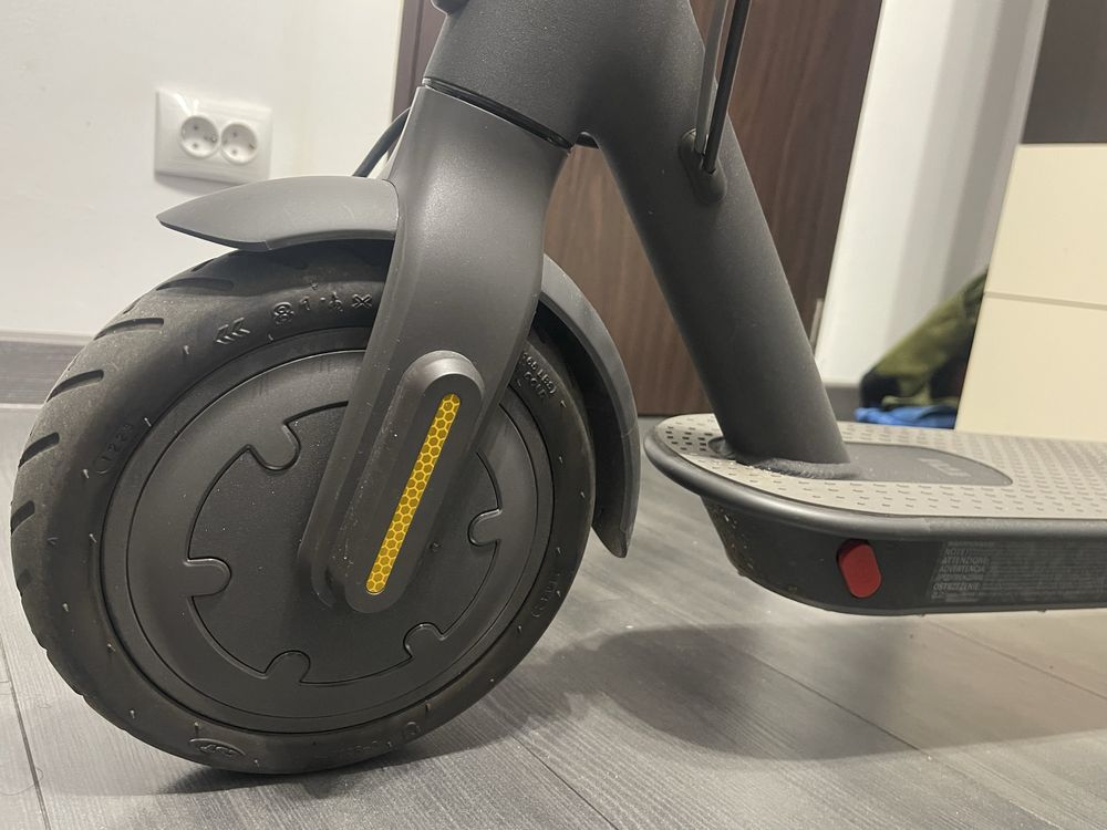 trotineta electrica Xiaomi Mi Essential