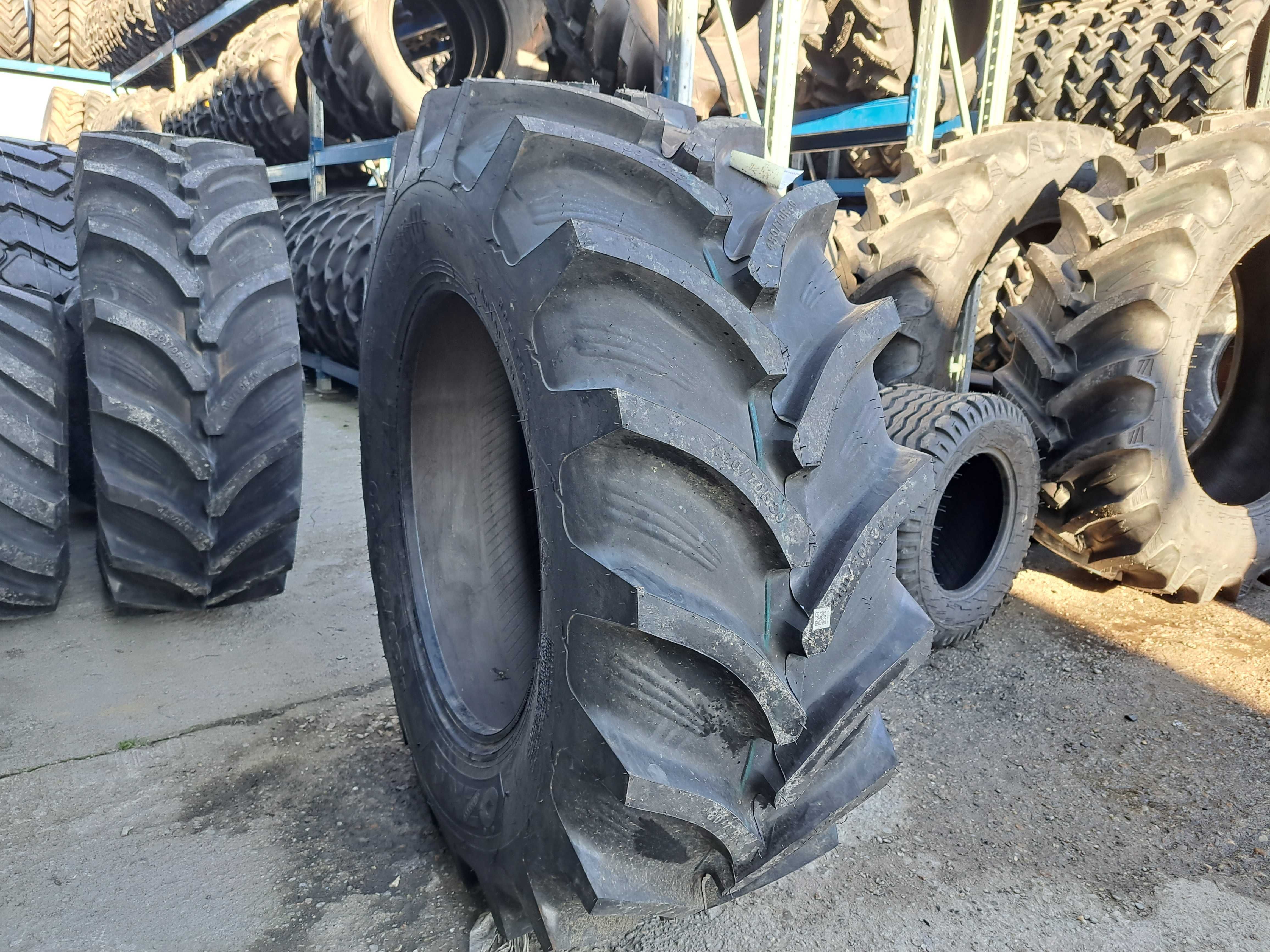 Anvelope radiale pentru TRACTOR 480/70R30 OZKA cauciucuri noi