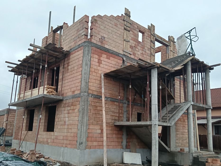 Vând in bloc nou ap 2 cam 2 balcoane 57 mp 7 Nov Lidl zona Nordului