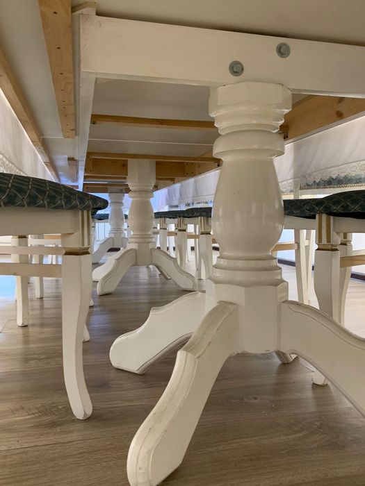 Стол 4,5м. со стульями 20 штук