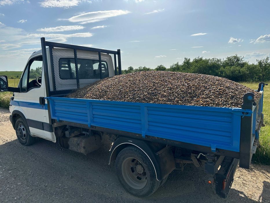 Trasnport nisip - piatra - balastru - pamant ARAD