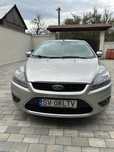 Se vinde mașina personală Ford
