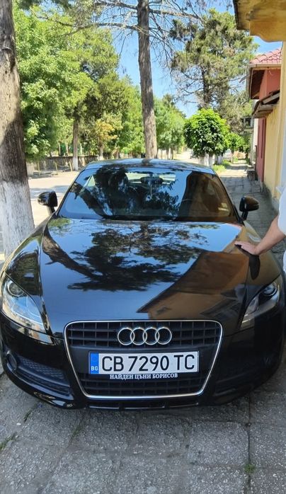 Audi TT новият модел всичко редовно и обслужено