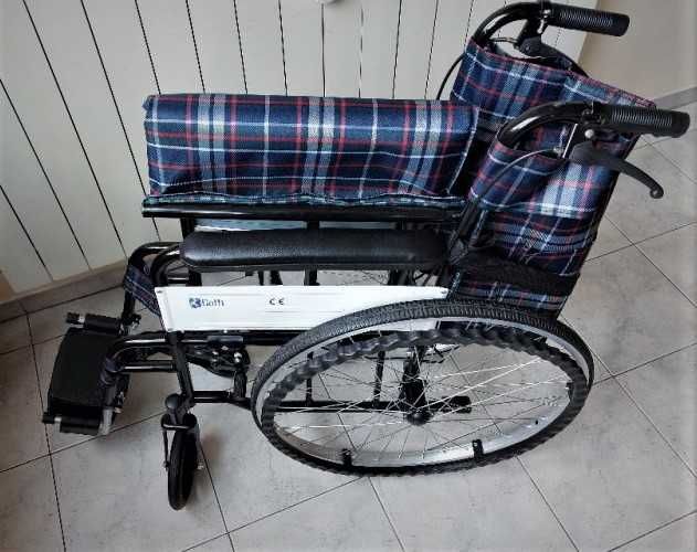 продавам инвалидна количка
