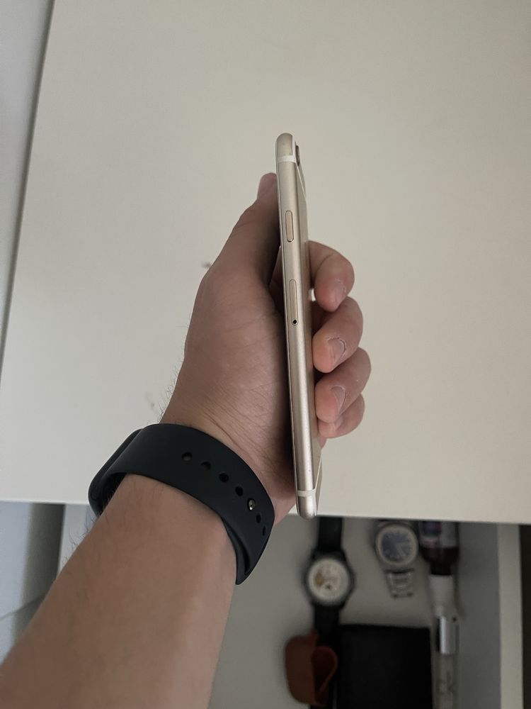 Айфон 6s срочно продается