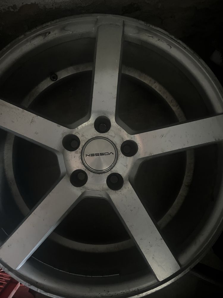 Диски vossen r18