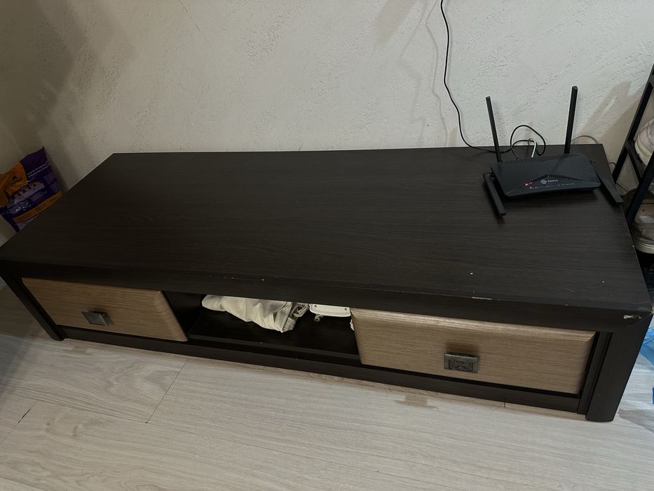Тумба под телевизор