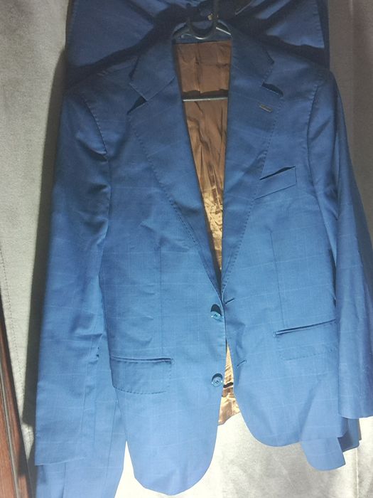 Costum barbati loro piana