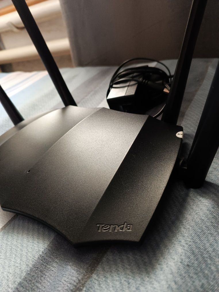 Роутер Tenda AC 1200 двухполосный гигабитный беспроводной маршрутизато
