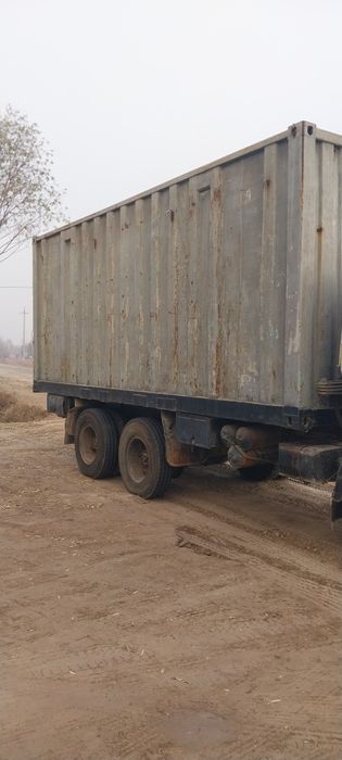 1000$ Kontener sotiladi