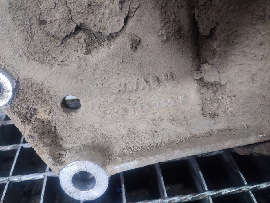 Jug cadru motor 1k0199369f  2.0 tdi BMN Skoda Octavia 2 [2004 - 2008]