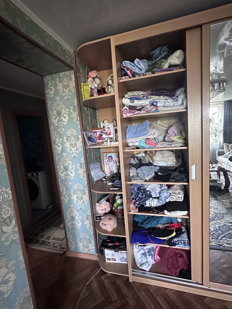 Продается шкаф купе