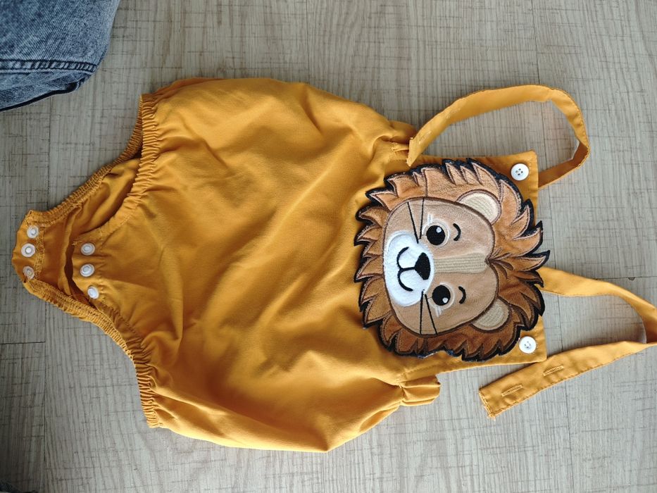 Salopetă Leu 12-18 luni
