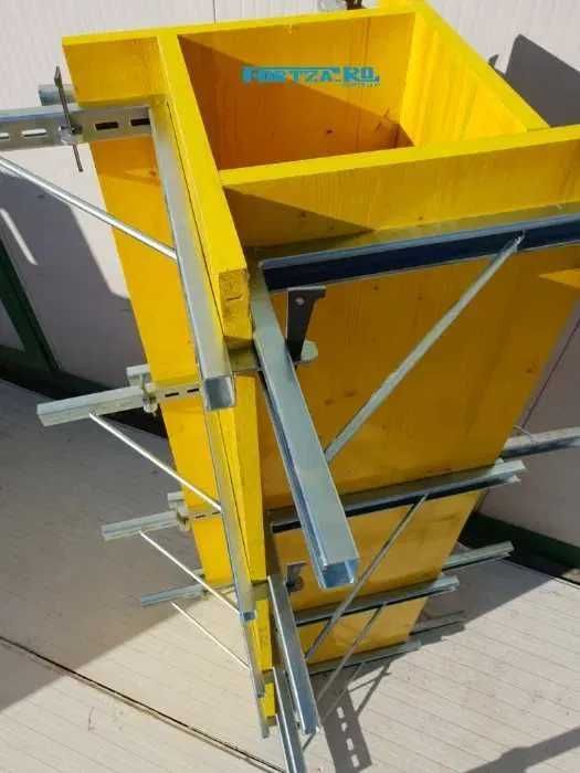 Cravate reglabile pentru stalpi 15/45