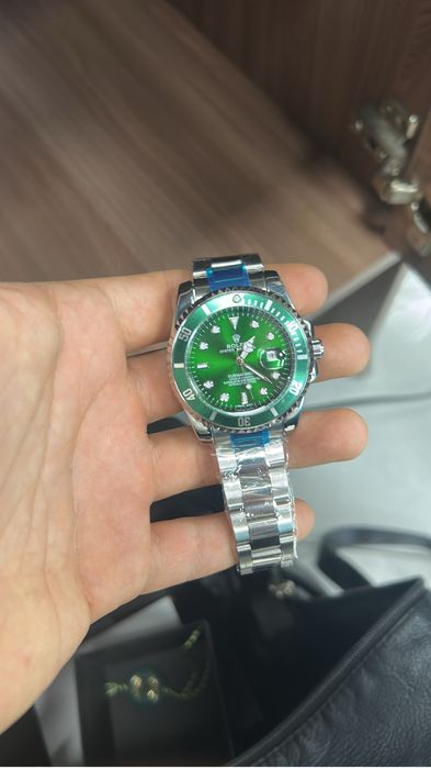 Продам в хорошем состоянии часы мужские