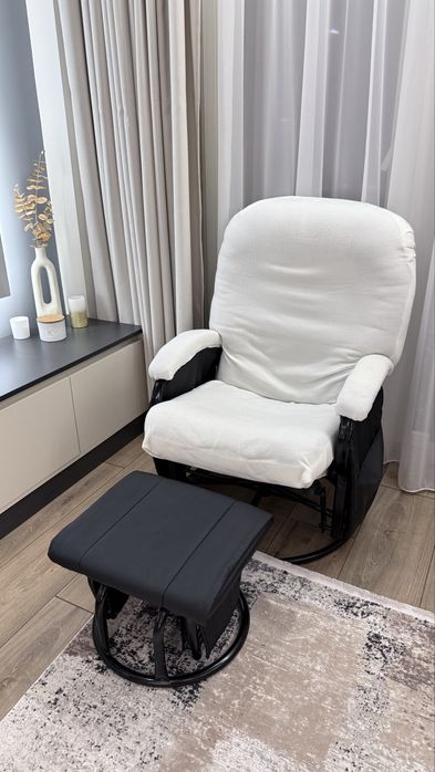 Стол за кърмене Hauch