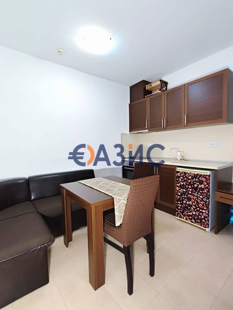 Продава се Двустаен апартамент в Ахелой - 67 кв.м за 866 €/кв.м - Снимка #5