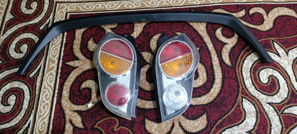 Срочно Фары задние Спарк