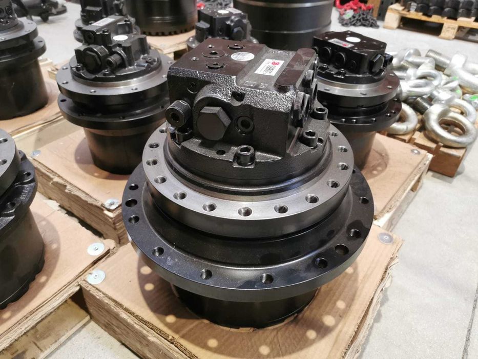 Transmisie finala pentru Takeuchi TB1140