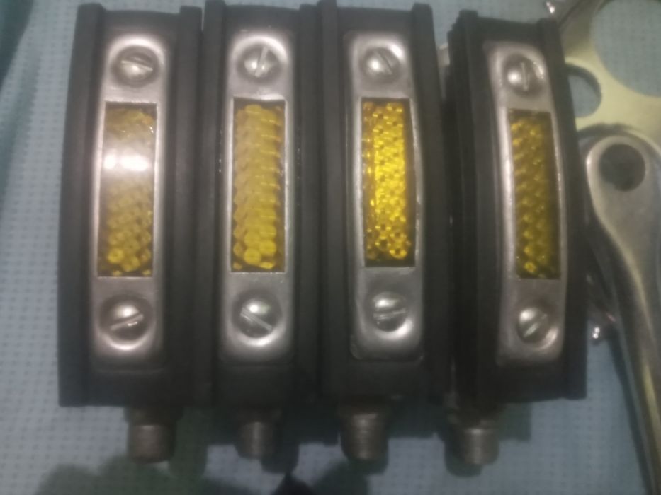 Sssr velosipedlari uchun pedal bor